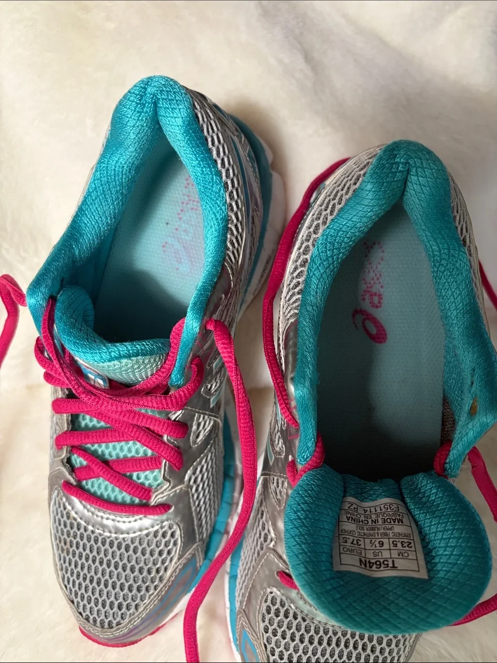 ASICS Silver Teal Athletic Shoes with Pink Laces